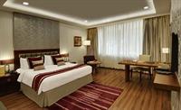32Nd Milestone Hotel Gurgaon Buitenkant foto